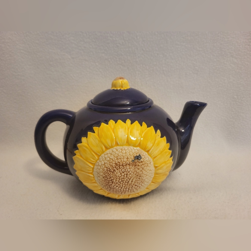Teapot